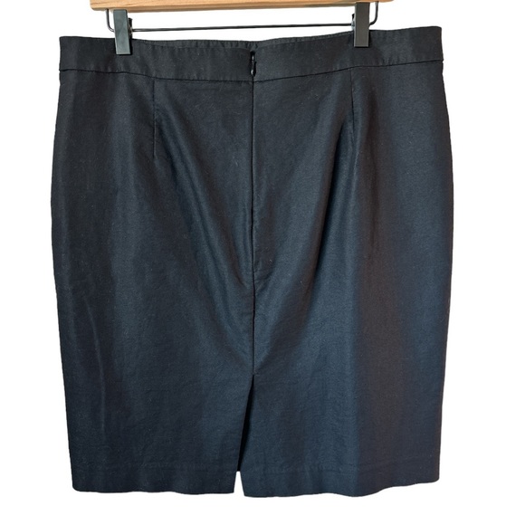 J. Crew black pencil skirt 💯 cotton in size 14. - Picture 2 of 6